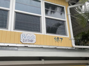 Mid Island Tranquility, Heated Pool, Steps to the Beach - Coconut Cottage - Roelens